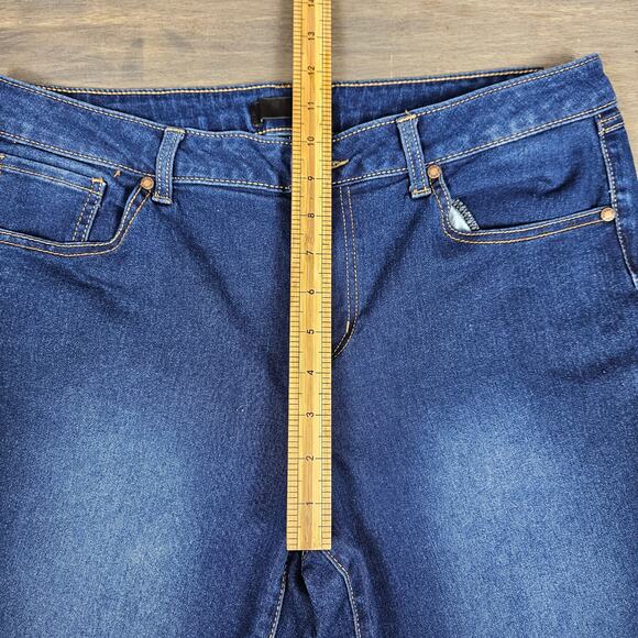 1822 Denim Bootcut Jeans Womens Size 14 High Rise Stretch Dark Blue Wash Classic - Picture 7 of 11